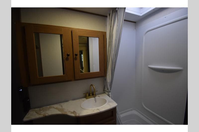 2026 Coachmen 2026 Coachmen Apex Ultra-Lite - thumbnail 30