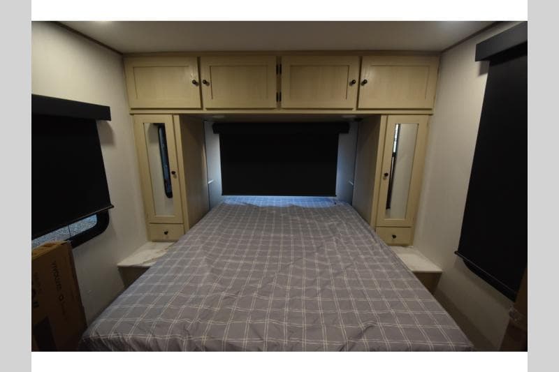 2026 Coachmen 2026 Coachmen Apex Ultra-Lite - thumbnail 32