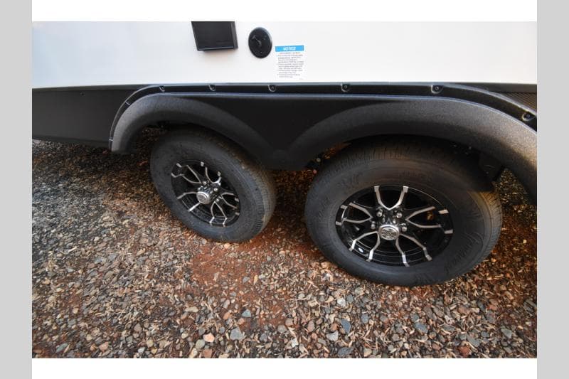 2026 Coachmen 2026 Coachmen Apex Ultra-Lite - thumbnail 36