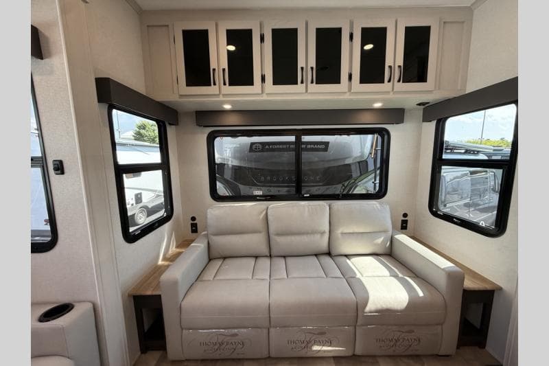 2026 Coachmen 2026 Coachmen Brookstone - thumbnail 11