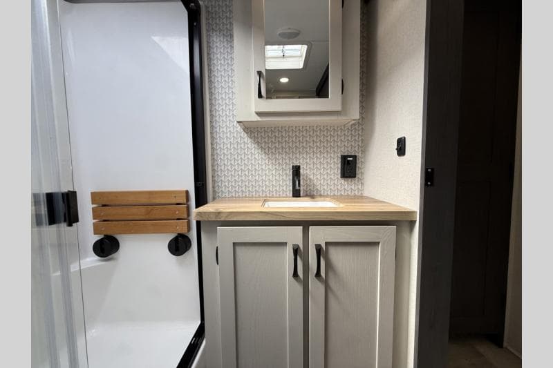 2026 Coachmen 2026 Coachmen Brookstone - thumbnail 26