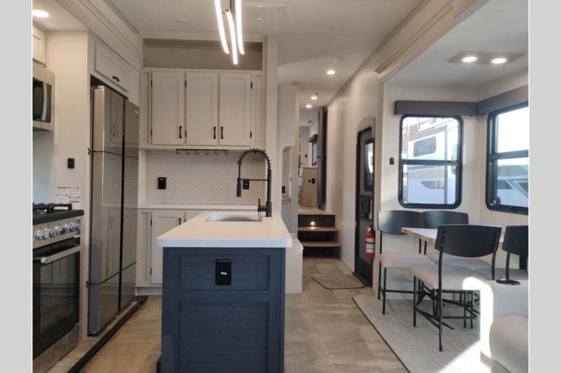 2026 Coachmen 2026 Coachmen Brookstone - thumbnail 32