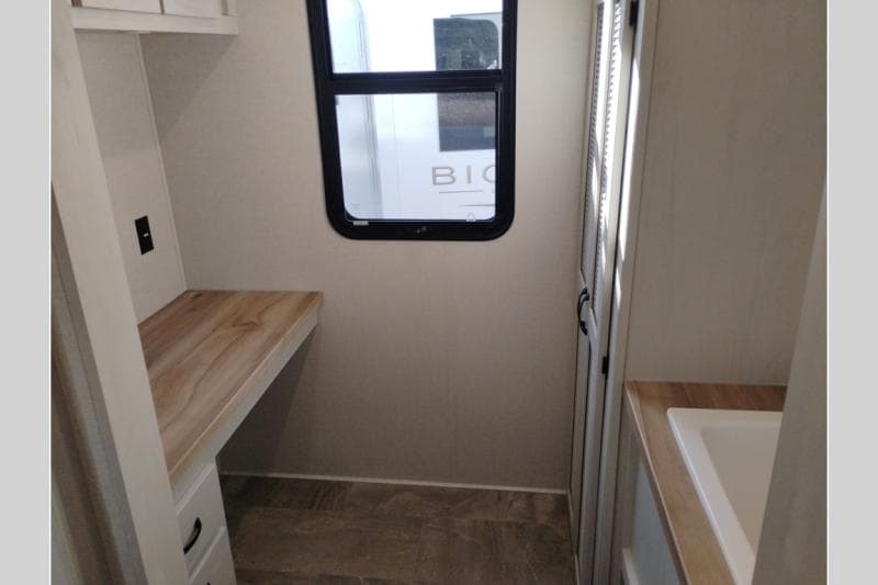 2026 Coachmen 2026 Coachmen Brookstone - thumbnail 47