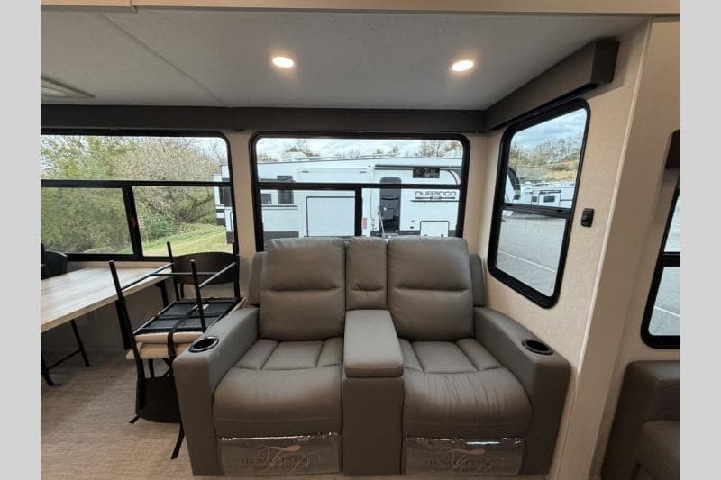 2026 Coachmen 2026 Coachmen Chaparral - thumbnail 12