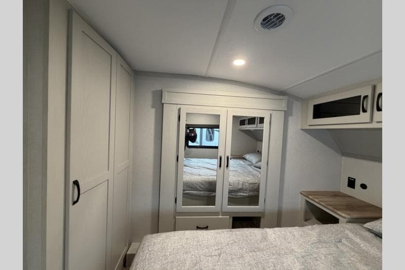 2026 Coachmen 2026 Coachmen Chaparral - thumbnail 27