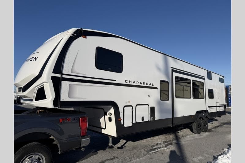 2026 Coachmen 2026 Coachmen Chaparral - thumbnail 4