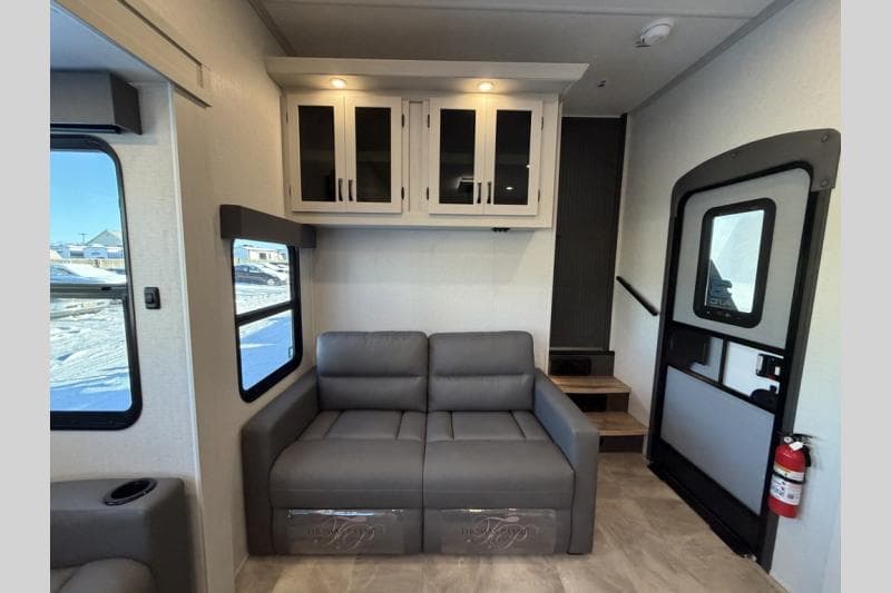 2026 Coachmen 2026 Coachmen Chaparral - thumbnail 12