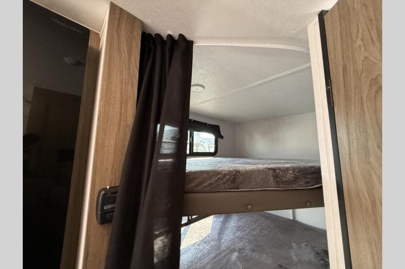 2026 Coachmen 2026 Coachmen Freedom Express Select - thumbnail 10