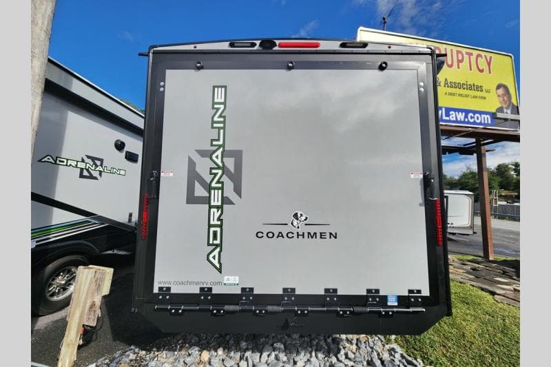 2026 Coachmen 2026 Coachmen Adrenaline - thumbnail 5