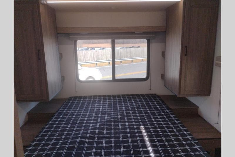 2026 Coachmen 2026 Coachmen Freedom Express Select - thumbnail 18