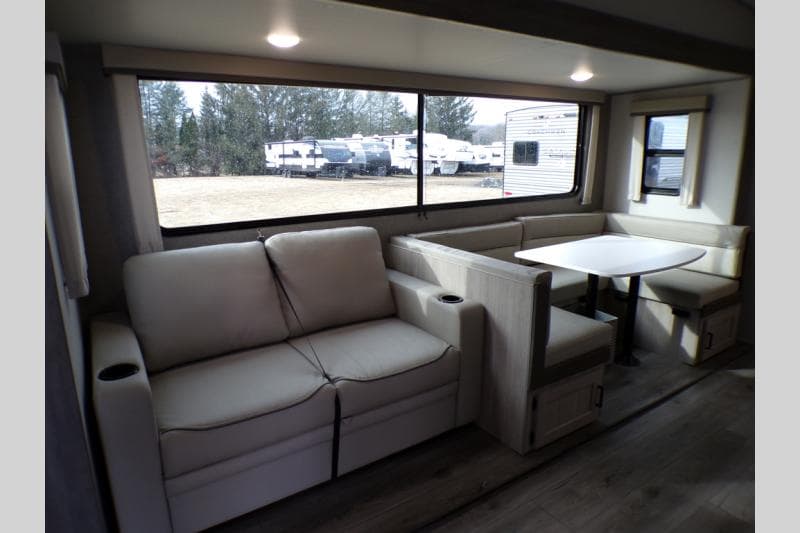 2026 Coachmen 2026 Coachmen Catalina Trail Blazer - thumbnail 16