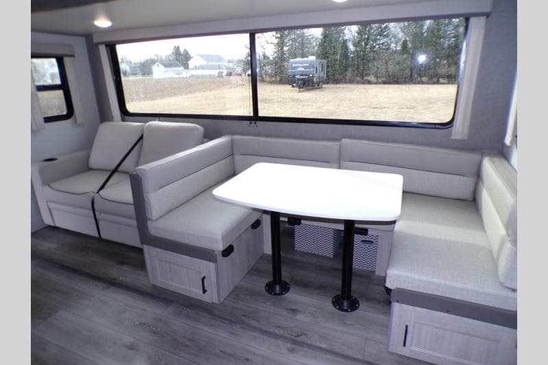 2026 Coachmen 2026 Coachmen Catalina Trail Blazer - thumbnail 17