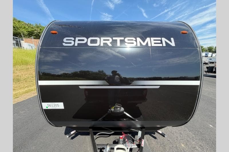 2027 K-Z 2027 K-Z Sportsmen Classic - thumbnail 2