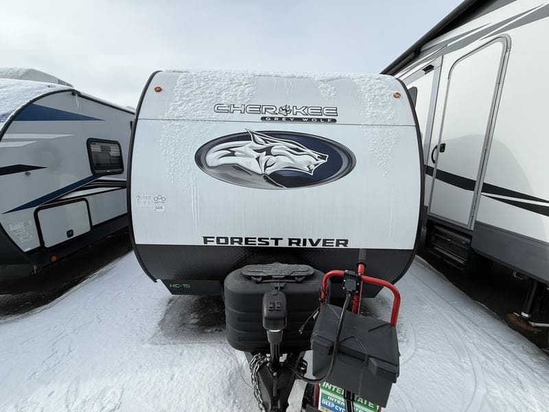 2025 Forest River 2025 Forest River Cherokee Grey Wolf - thumbnail 3