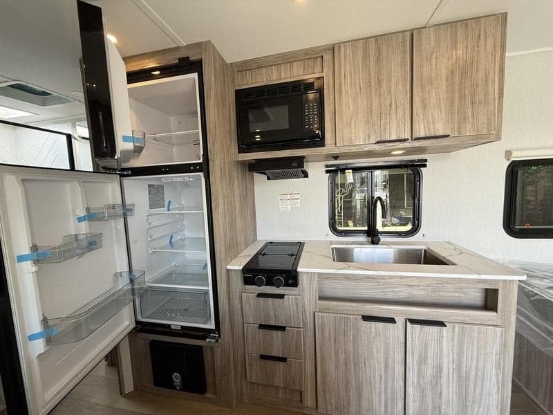 2026 Winnebago 2026 Winnebago Access - thumbnail 8