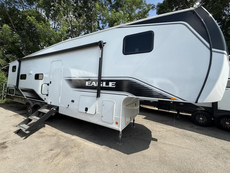 2025 Jayco Eagle 28BHU