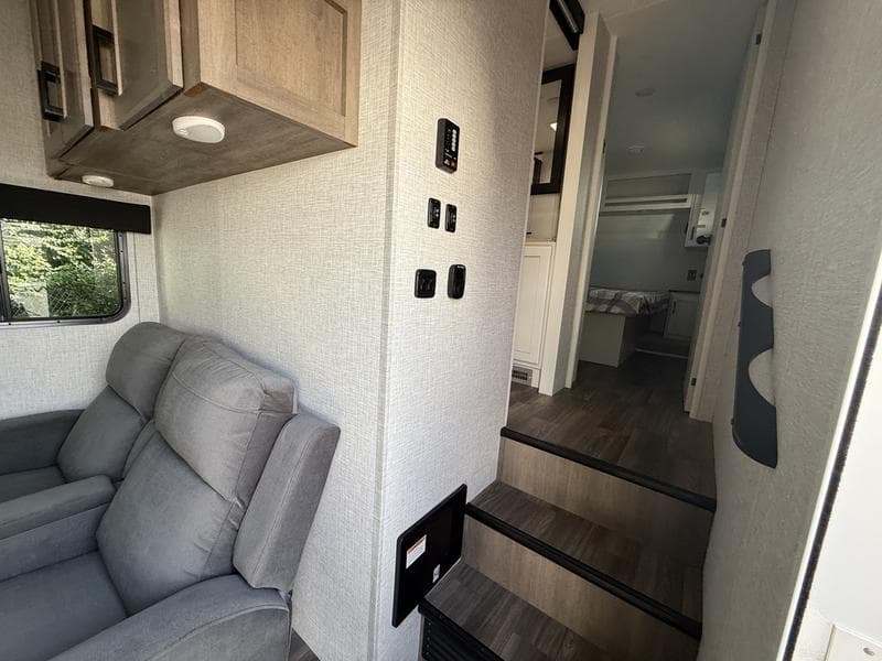 2025 Jayco 2025 Jayco Eagle - thumbnail 6