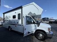 2026 Winnebago 2026 Winnebago Sunflyer - thumbnail 12