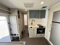 2026 Winnebago 2026 Winnebago Sunflyer - thumbnail 26