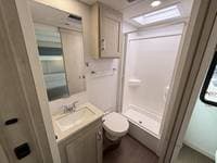 2026 Winnebago 2026 Winnebago Sunflyer - thumbnail 29