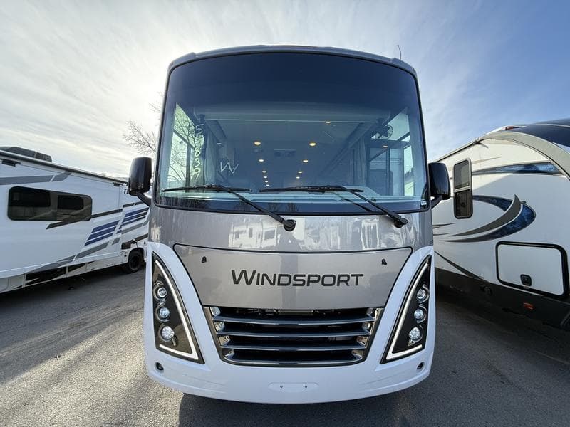 2026 Thor Motor Coach 2026 Thor Motor Coach Windsport - thumbnail 3