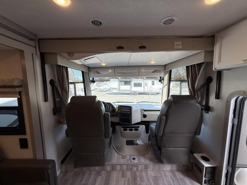 2026 Thor Motor Coach 2026 Thor Motor Coach Windsport - thumbnail 7