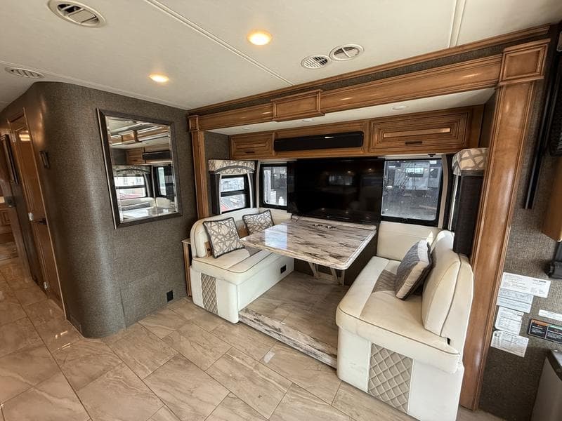 2018 Thor Motor Coach 2018 Thor Motor Coach Aria - thumbnail 10
