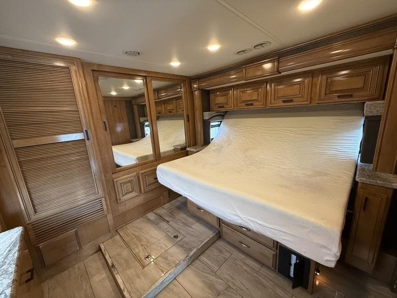 2018 Thor Motor Coach 2018 Thor Motor Coach Aria - thumbnail 13