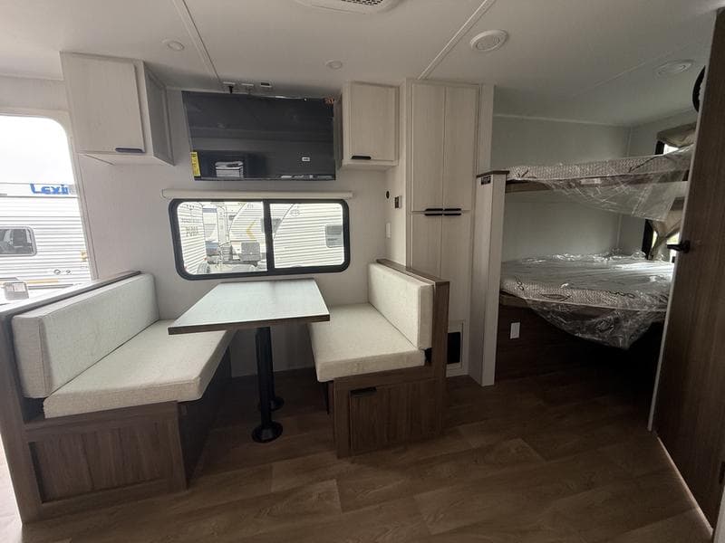 2026 Winnebago 2026 Winnebago Access - thumbnail 9