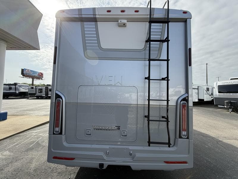 2027 Winnebago 2027 Winnebago View - thumbnail 5