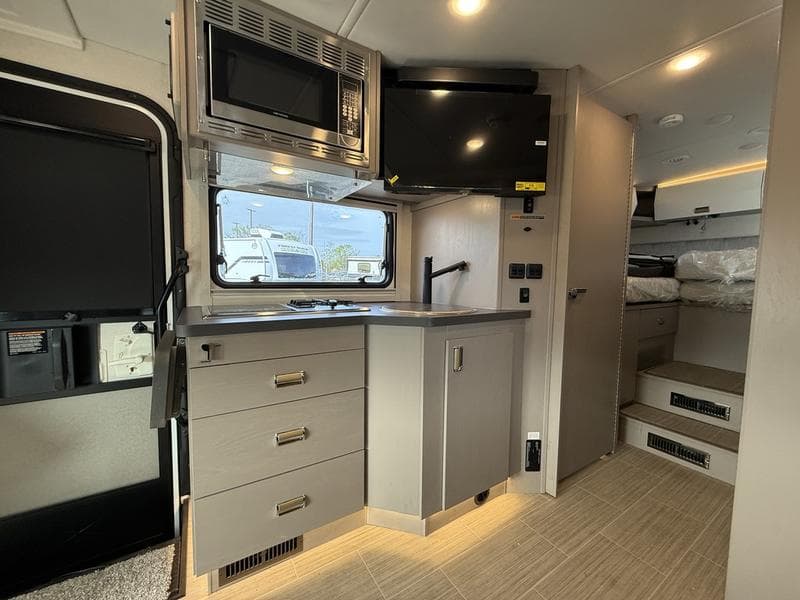 2027 Winnebago 2027 Winnebago View - thumbnail 14