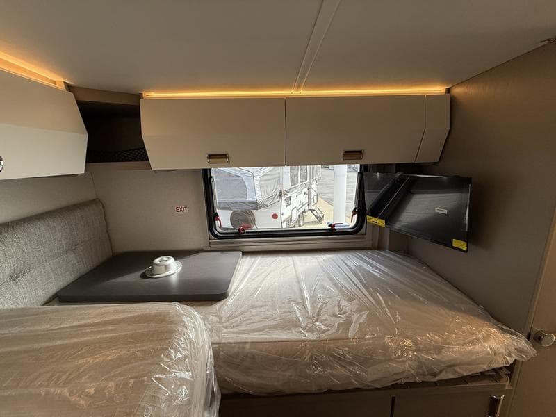 2027 Winnebago 2027 Winnebago View - thumbnail 18