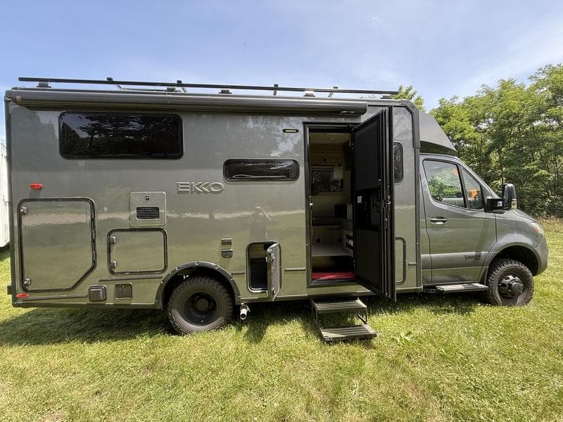2027 Winnebago Ekko 23B