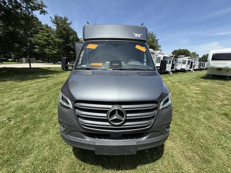 2027 Winnebago 2027 Winnebago Ekko - thumbnail 3
