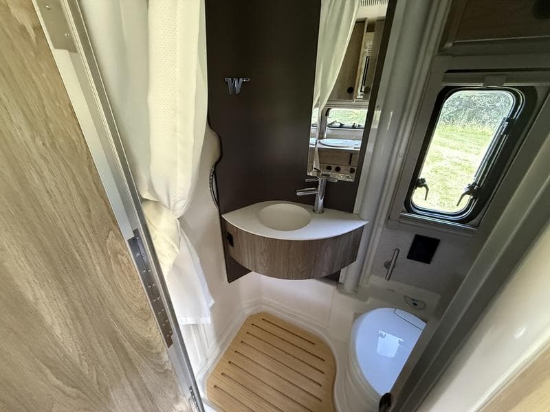2027 Winnebago 2027 Winnebago Ekko - thumbnail 12