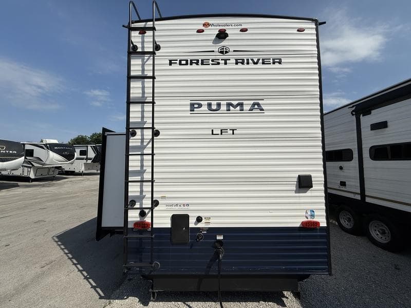 2025 Forest River 2025 Forest River Puma - thumbnail 5