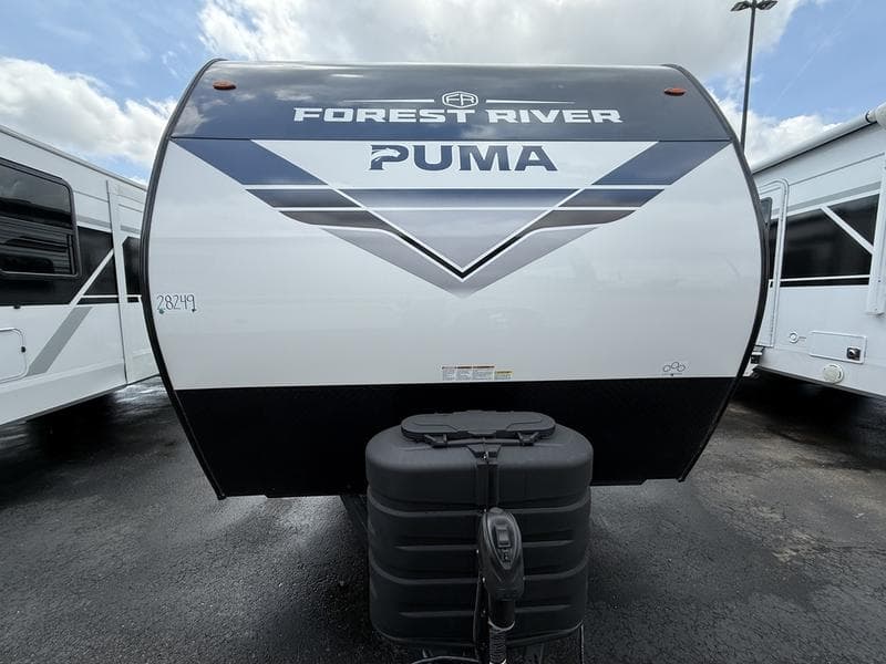 2027 Forest River 2027 Forest River Puma - thumbnail 3