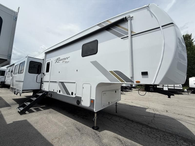 2027 Open Range Roamer 32RLTS