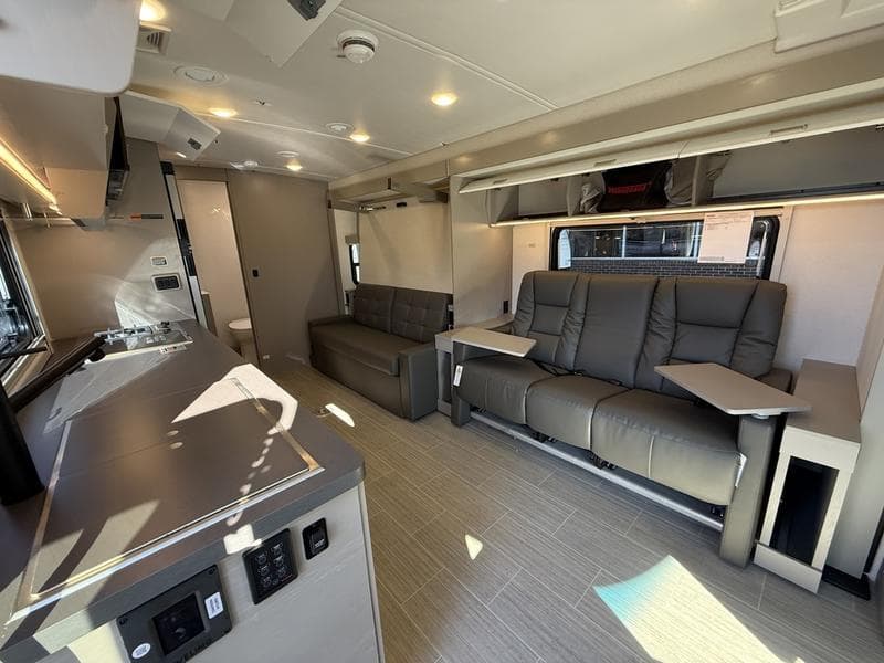 2027 Winnebago 2027 Winnebago View - thumbnail 7