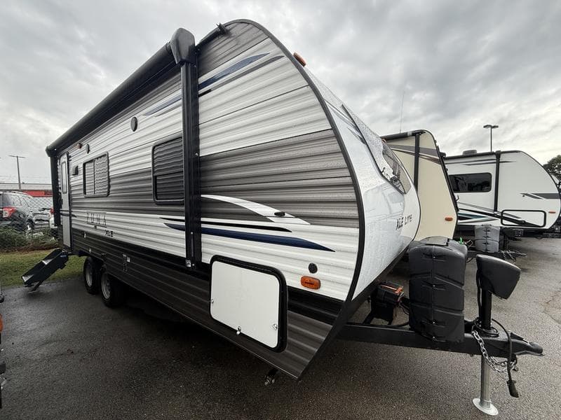 2021 Palomino Puma XLE Lite 21FBC
