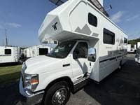 2027 Winnebago 2027 Winnebago Sunflyer - thumbnail 17