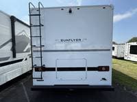 2027 Winnebago 2027 Winnebago Sunflyer - thumbnail 18