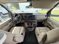 2027 Winnebago 2027 Winnebago Sunflyer - thumbnail 20
