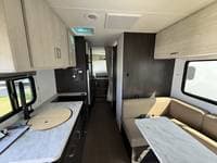 2027 Winnebago 2027 Winnebago Sunflyer - thumbnail 22