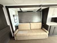 2027 Winnebago 2027 Winnebago Sunflyer - thumbnail 23