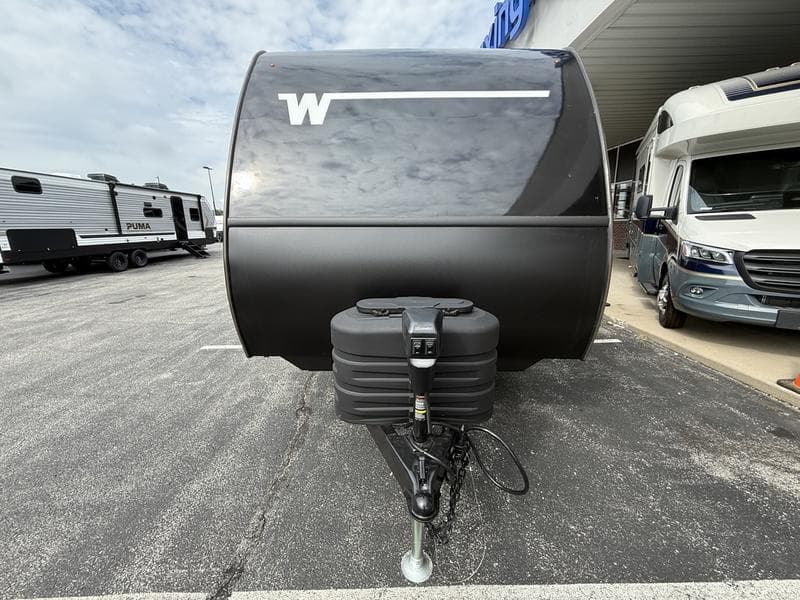 2027 Winnebago 2027 Winnebago Minnie - thumbnail 3