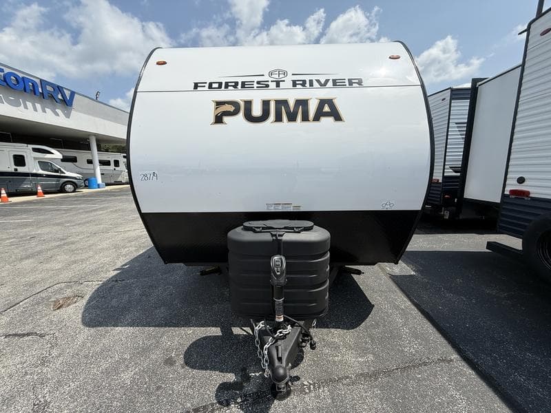 2027 Forest River 2027 Forest River Puma - thumbnail 3