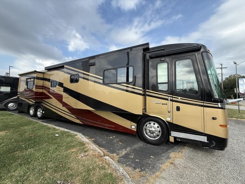 2005 Travel Supreme Select 45DS04