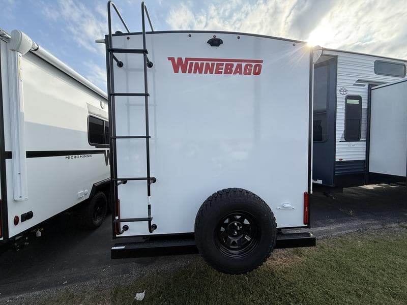 2027 Winnebago 2027 Winnebago Micro Minnie - thumbnail 5