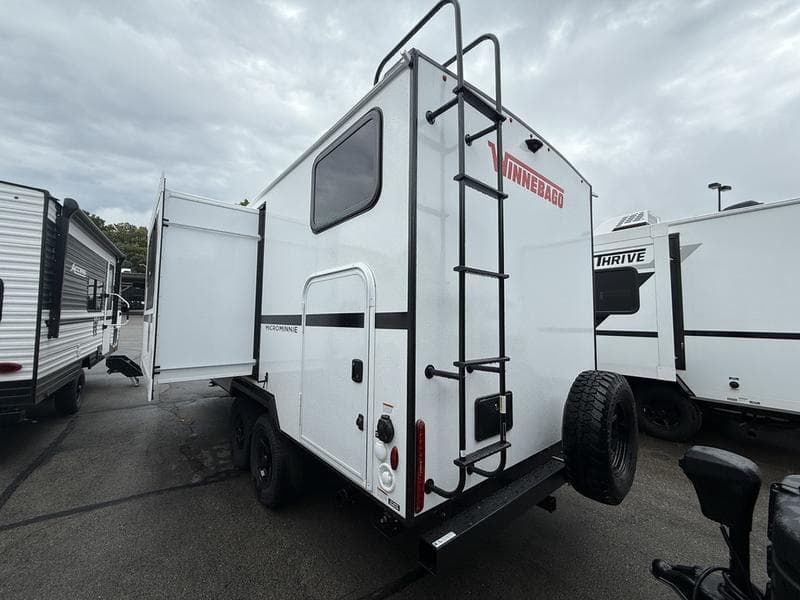 2027 Winnebago 2027 Winnebago Micro Minnie - thumbnail 5
